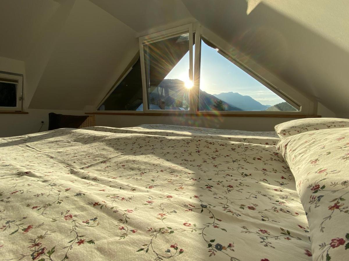 Apartment Zidana Marela - Attic With A View Kranjska Gora Exteriör bild